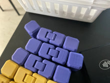 Load image into Gallery viewer, Square Fidgets